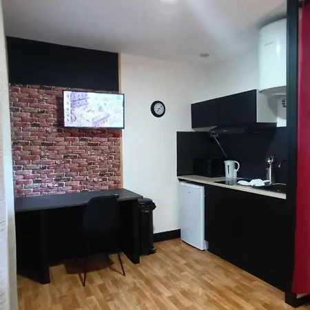 18m2 Proche De Vulcania Apartment *