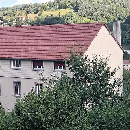 18m2 Proche De Vulcania Apartment